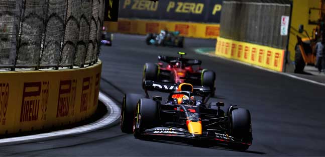 Jeddah - La cronaca<br />Verstappen-Leclerc, grande duello