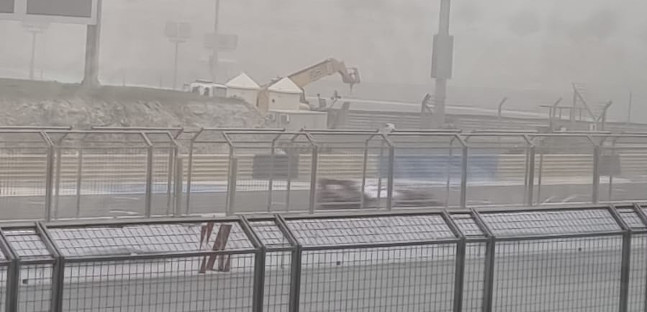 Tempesta di sabbia a Sakhir,<br />salta l'ultimo turno di test F2