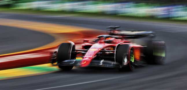 Melbourne - La cronaca<br />Dominio Ferrari con Leclerc