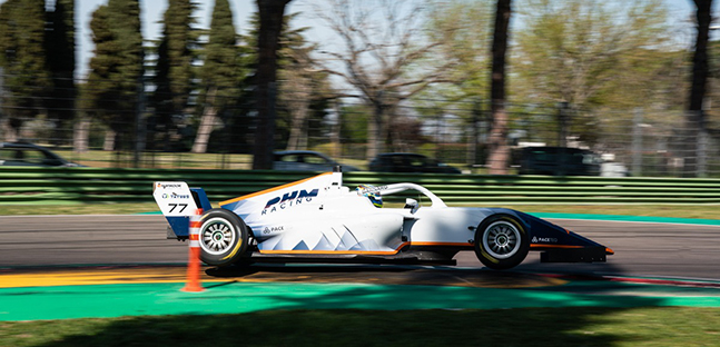 Test a Imola, 2° giorno<br />Ancora Barnard, secondo Mart&igrave;