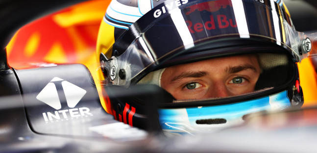 Vips in Red Bull e Kubica sull'Alfa:<br />altri due tester nella FP1 in Spagna