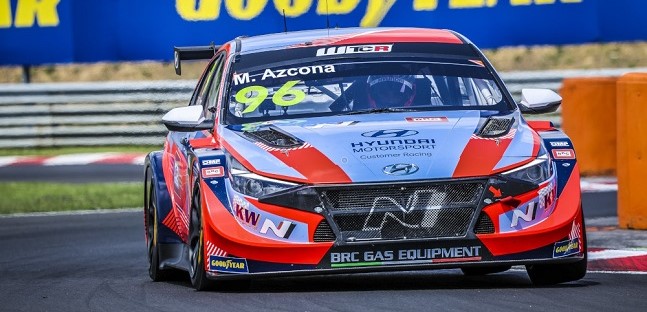 Hungaroring, gara 1<br />Vittoria e leadership per Azcona