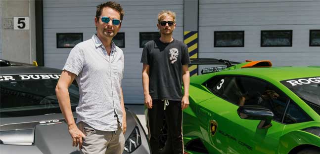 Bellamy ed Howard dei Muse<br />sul circuito di Modena con la Huracan