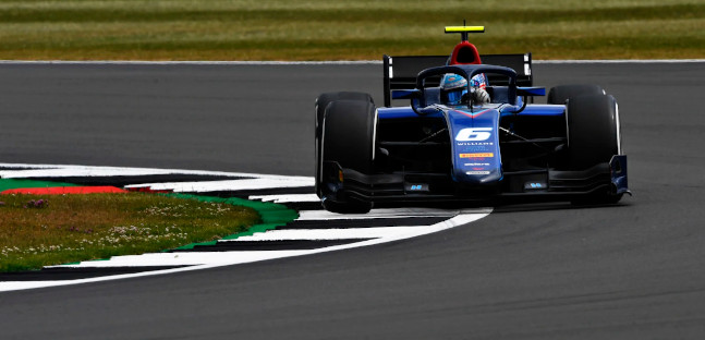 Silverstone, libere<br />Sargeant fra le due bandiere rosse