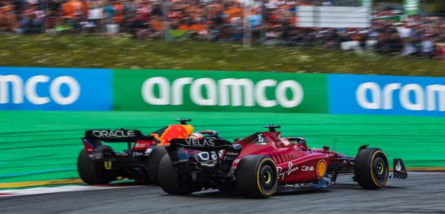 Tra Verstappen e Leclerc, 38 punti<br />Il piano Ferrari per recuperarli<br />