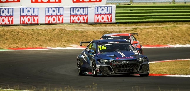 Vallelunga, gara 2<br />Magnus comanda la doppietta Audi