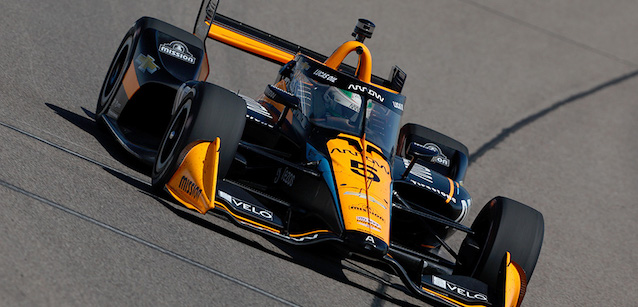 Iowa, gara 2<br />Newgarden a muro, vince O'Ward