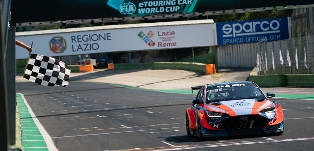 ETCR, Vallelunga <br />Azcona al primo successo con Hyundai 