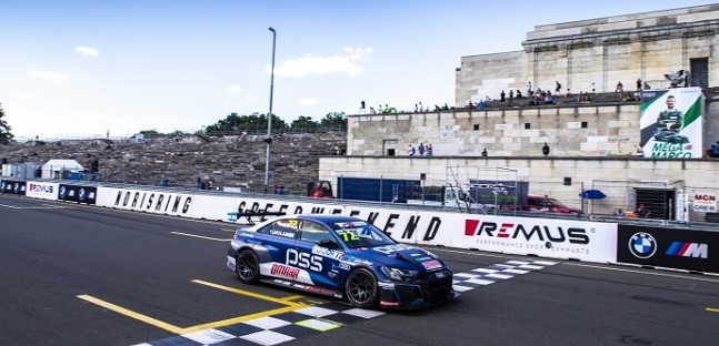 TCR Europe, Norisring<br />Girolami vince e allunga