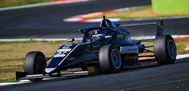 Vallelunga - Qualifiche<br />Sztuka fa la voce grossa<br />