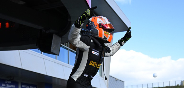 Vallelunga – Gara 2<br />Primo centro di Soderstrom-Ali<br />Leitch si laurea campione Pro