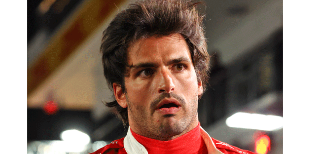 Ferrari di Sainz semi distrutta<br />Vasseur non ci sta: "Inaccettabile"