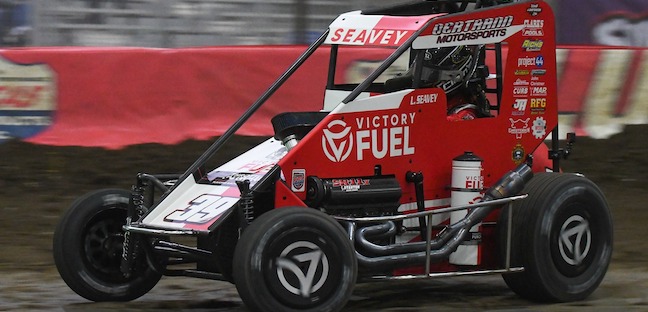 Gran battaglia al Chili Bowl<br />Seavey la spunta su Thorson