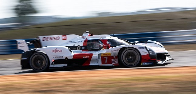 Prologo a Sebring – 1º giorno<br />Toyota apre, Ferrari prende le misure