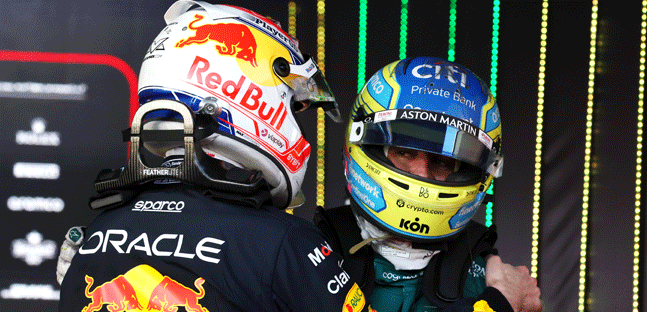 Red Bull conferma la superiorit&agrave;<br />Hamilton e Alonso "vecchietti" terribili<br />Caos totale con tre partenze