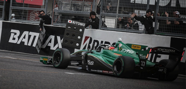 Suzuka - Gara<br />Miyata, da 12esimo alla vittoria