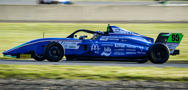 Nogaro - Qualifica<br />Pole per il rookie Giltaire