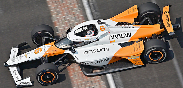 Indy 500 - Qualifica 1<br />En plein di McLaren, Ganassi e Foyt