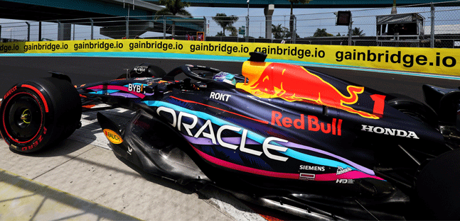 Miami - Libere 2<br />Verstappen leader, Leclerc sbatte