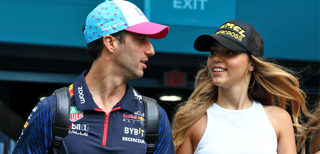 Horner non cambia piloti nel 2024<br />Ricciardo, obiettivo Red Bull nel 2025