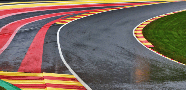 La pioggia fa paura a Spa<br />L'allarme di Russell e Verstappen