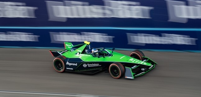 Londra – Qualifica 1: Pole di Evans<br />Ma Cassidy partir&agrave; dalla prima piazzola