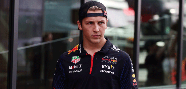 Metacarpo fratturato per Ricciardo<br />Lawson debutta con l'Alpha Tauri