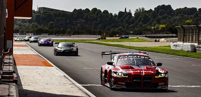 Sprint a Valencia – Gara 2<br />Vanthoor-Weerts tornano al successo
