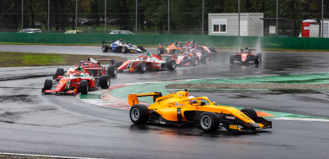 Monza - Gara 1<br />Ugochukwu nella tripletta Prema