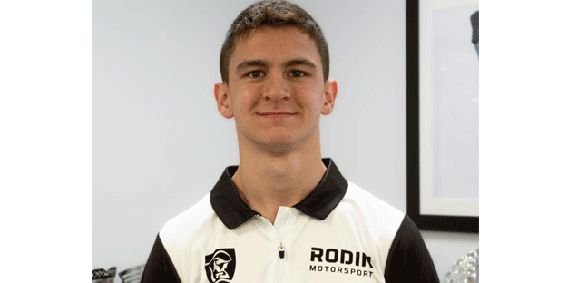 Fornaroli anticipa i tempi<br />Corre a Yas Marina con Rodin