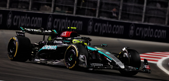 Las Vegas - Libere 1<br />Le Mercedes dettano il passo