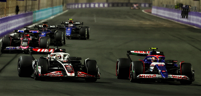 Polemica tra Haas e Racing Bulls<br />Sotto accusa il "taglio" di Magnussen