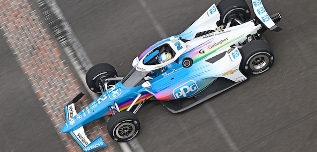 Open Test, 1° giorno<br />Newgarden conduce su Larson 