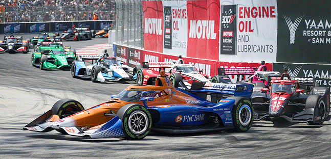 Long Beach - Gara<br />Dixon torna al successo