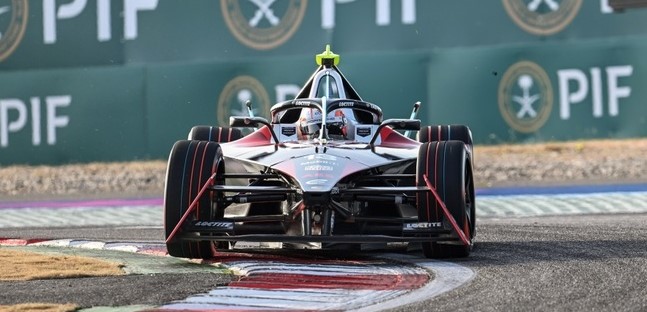 Shanghai – Gara 2<br />Da Costa vince, Cassidy tenta la fuga