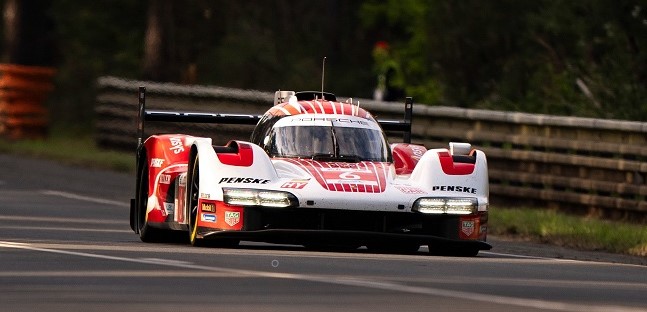 Le Mans – Hyperpole<br />Estre spettacolo con la Porsche