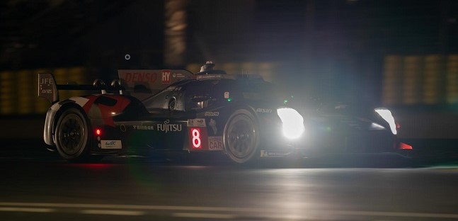 Le Mans – Libere 4<br />Toyota al comando prima della pioggia