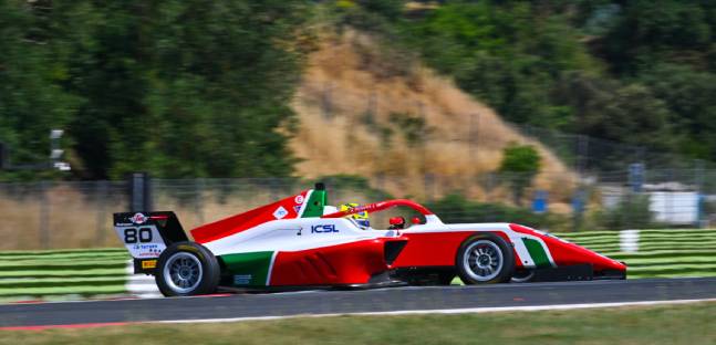 Vallelunga, libere 2<br />Powell la spunta sui piloti US Racing