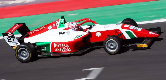 Vallelunga - Gara 1<br />Slater s'impone su Beeton