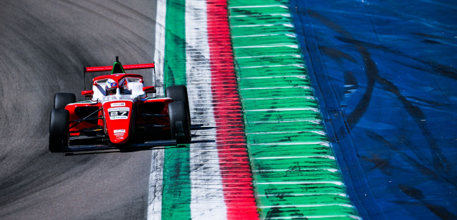 Slater, Powell e Yeh penalizzati<br />al termine della seconda corsa