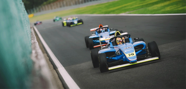 Spa, gara 2<br />Kato di rimonta, da settimo a primo<br />Estre terzo, poi penalizzato
