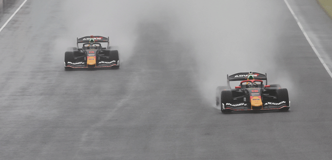 Sugo, gara<br />Nojiri tra pioggia, nebbia, rossa