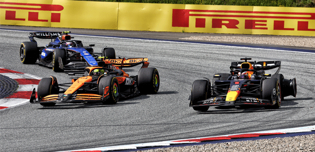 Mercedes torna alla vittoria<br />Verstappen perde la testa