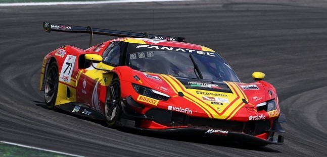 Sprint a Hockenheim, qualifica 1<br />Donno in pole nella prima fila Ferrari