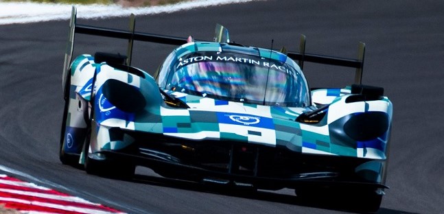 Proseguono i test Aston Martin:<br />la Valkyrie LMH ha girato a Donington