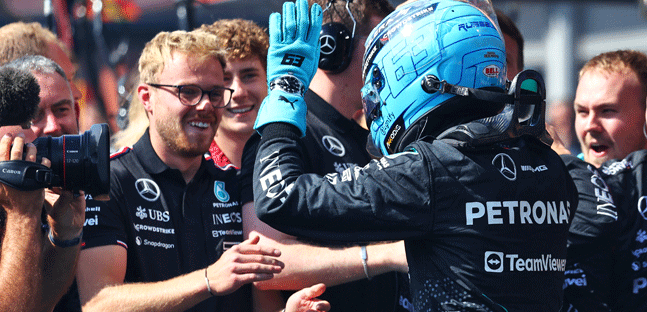 Magia di Russell con un solo pit-stop<br />Leclerc, quarto, resiste a Verstappen
