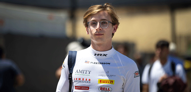 Silverstone, libere<br />Esterson al comando con la pioggia<br />