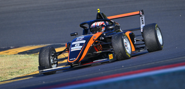 Mugello - Gara 2<br />Yamakoshi dominante