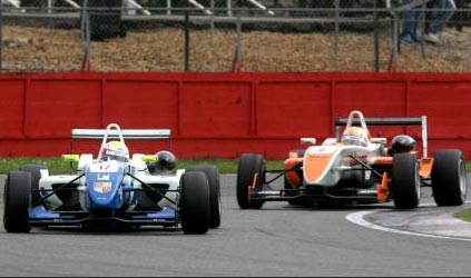 Silverstone, gara 2: Turvey raccoglie il massimo possibile