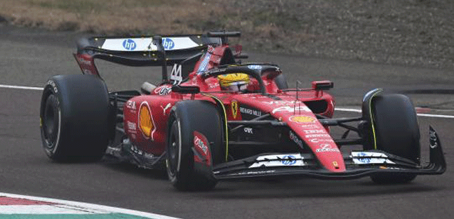 Primi giri di Hamilton<br />con la Ferrari a Fiorano